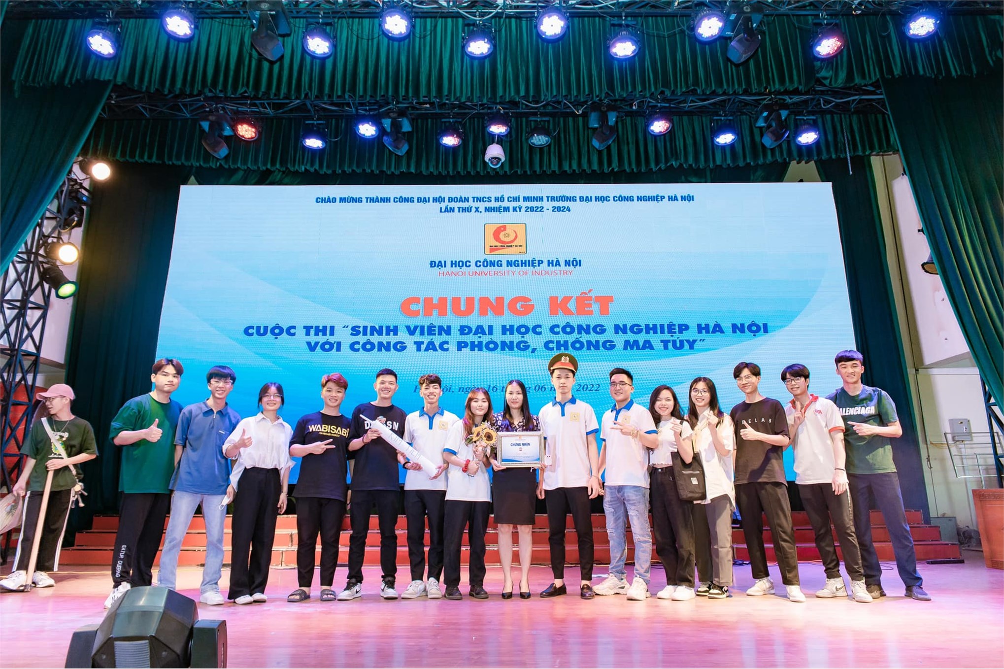 Khoa Điện tử với Chung kết cuộc thi `Sinh viên Đại học Công nghiệp Hà Nội và công tác phòng, chống ma tuý`