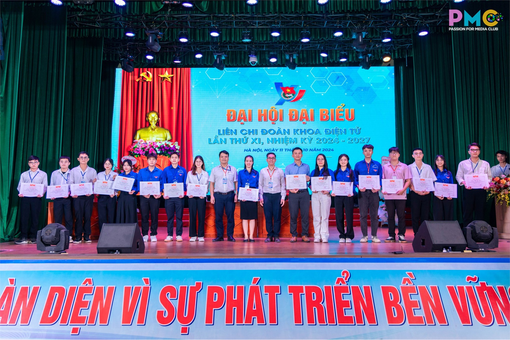 Đại hội đại biểu Liên chi đoàn khoa Điện tử lần thứ XI, nhiệm kỳ 2024 - 2027: Thành công rực rỡ và quyết tâm đổi mới