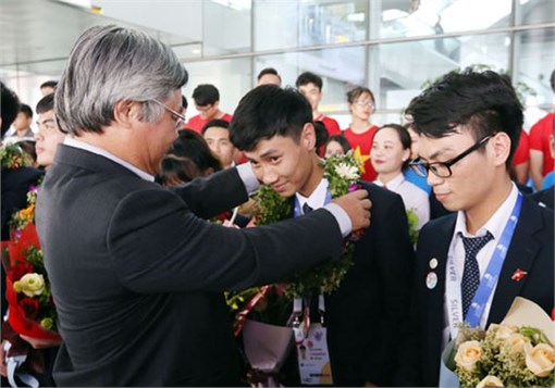Đoàn Việt Nam xuất sắc trở về sau kỳ thi tay nghề ASEAN lần thứ 12