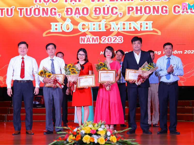 Liên chi Bộ khoa Điện tử đạt giải 3 cuộc thi học tập theo tư tưởng, đạo đức, phong cách Hồ Chí Minh